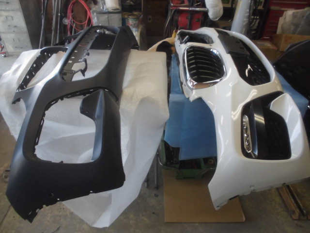 BMW・X3の新品バンパー