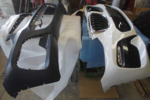 BMＷ・X3のフロントバンパー交換