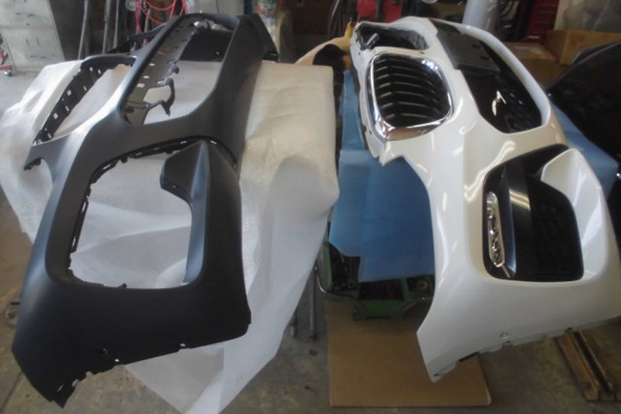 BMＷ・X3のフロントバンパー交換