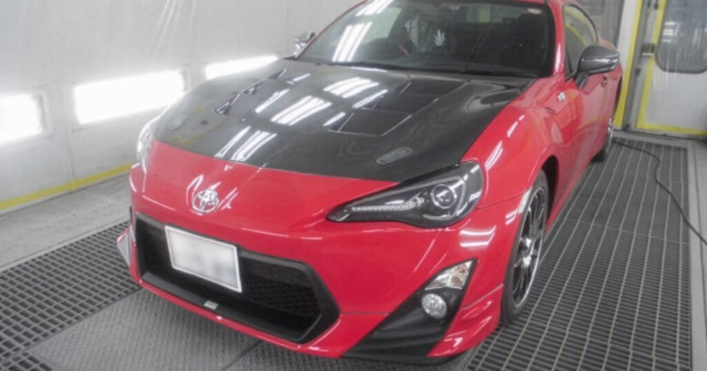 MFゴースト仕様のトヨタ86